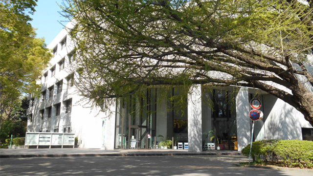 東京都立中央図書館